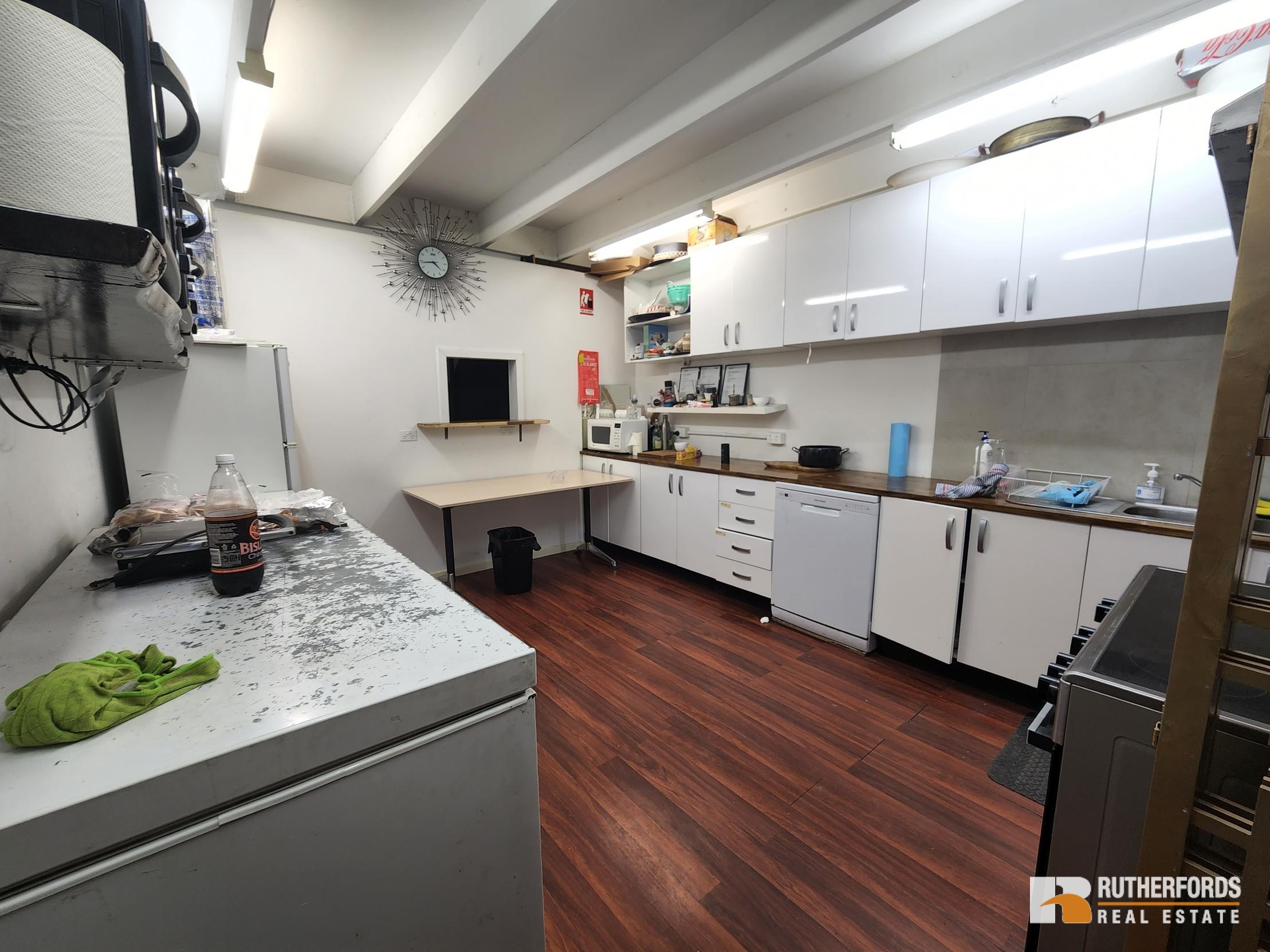 2/40 Barrie Road, Tullamarine Leased by Rutherfords Real Estate - image 6
