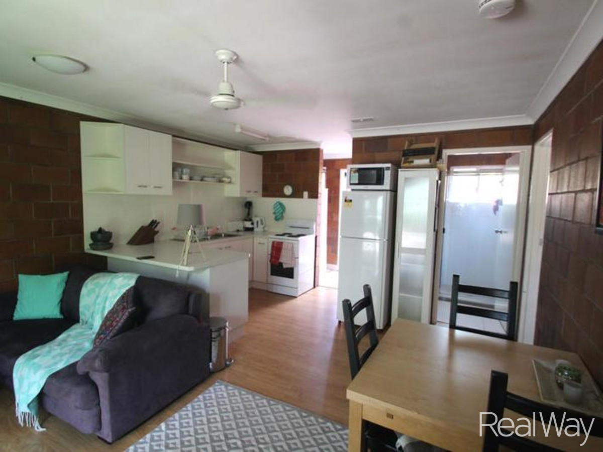  Two Bedroom Unit In Bundaberg South!