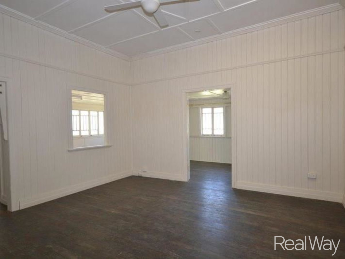  3 Bedroom Queenslander Pet Friendly!