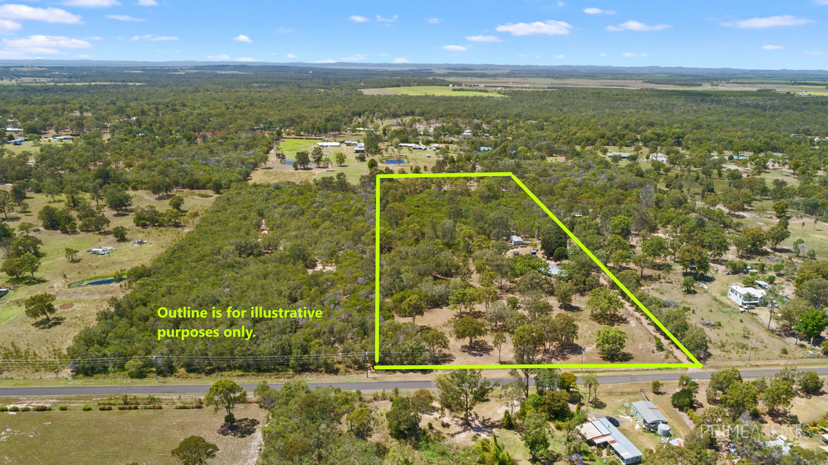 Rare 10 Acre Property Close to Town.