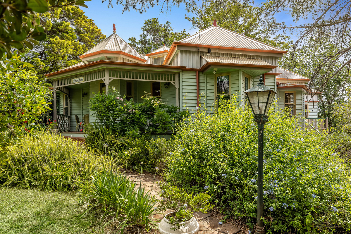 "Gladstone House" Historic Home with Lifestyle Appeal RealWay Toowoomba