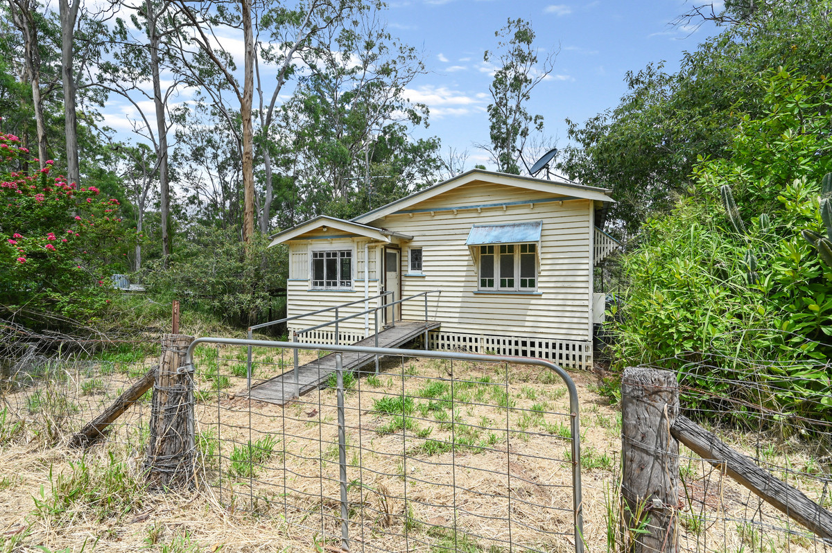 GREAT HOME SET IN LOCKYER VALLEY RealWay Toowoomba