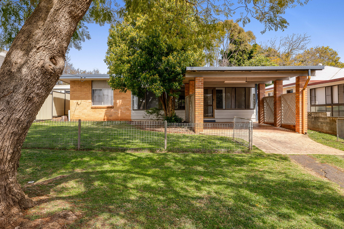 Entry Level Four Bedroom Brick! - RealWay Toowoomba