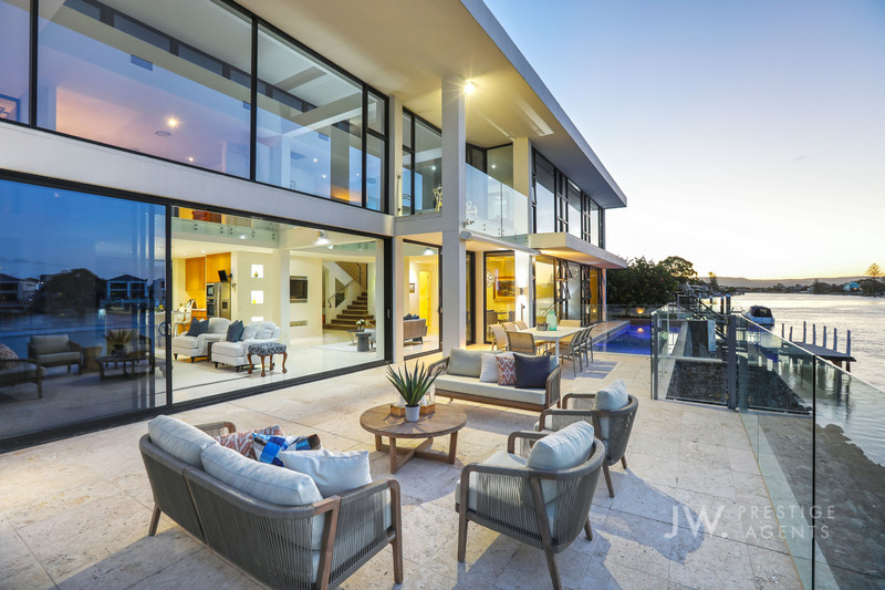 49 Monaco Street, Broadbeach Waters Qld 4218 JW Prestige Agents