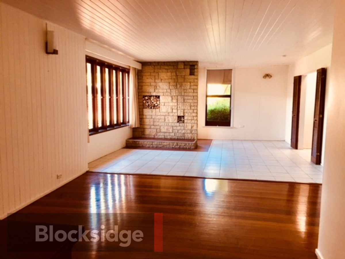 SPACIOUS APARTMENT IN ASCOT Blocksidge & Ferguson