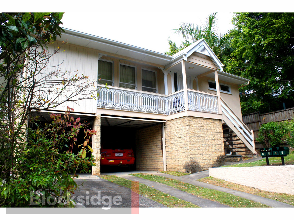 SPACIOUS APARTMENT IN ASCOT Blocksidge & Ferguson