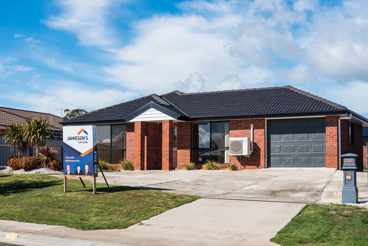 Hassle Free Lee Jamieson's Real Estate