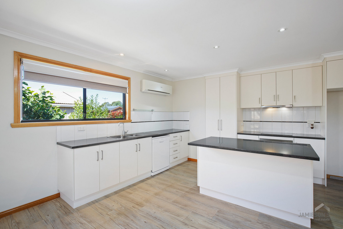 Great value unit in Westbury Lee Jamieson's Real Estate