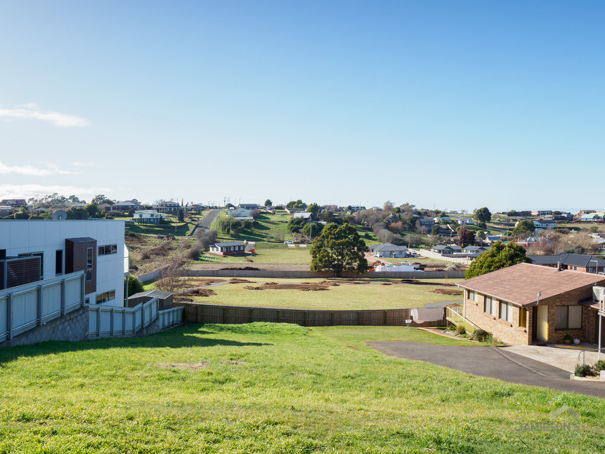 Building Block With An Outlook Lee Jamieson's Real Estate