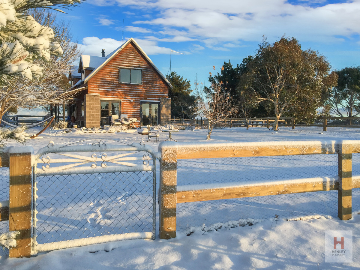 Eagles Range Farm Stay Henley Property Sales