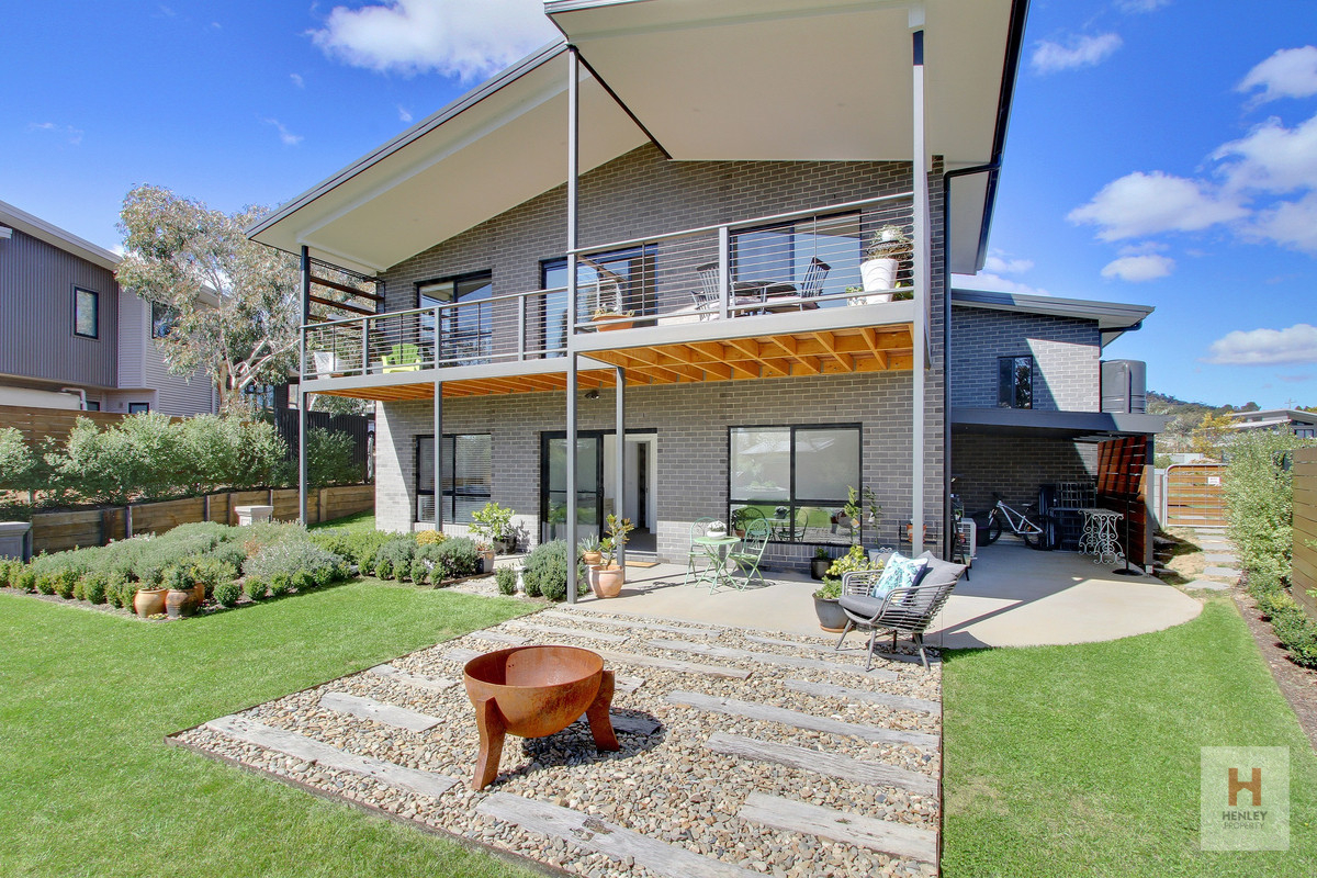 Luxury home in East Jindabyne Henley Property Sales