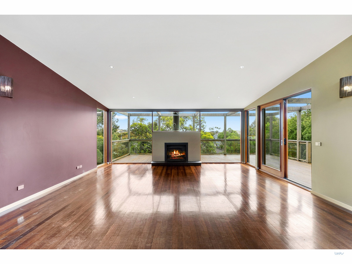  Jan Juc Court Coastal Haven to the North