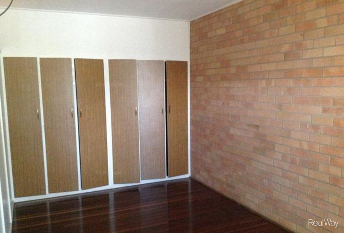 Split level apartment RealWay Australia