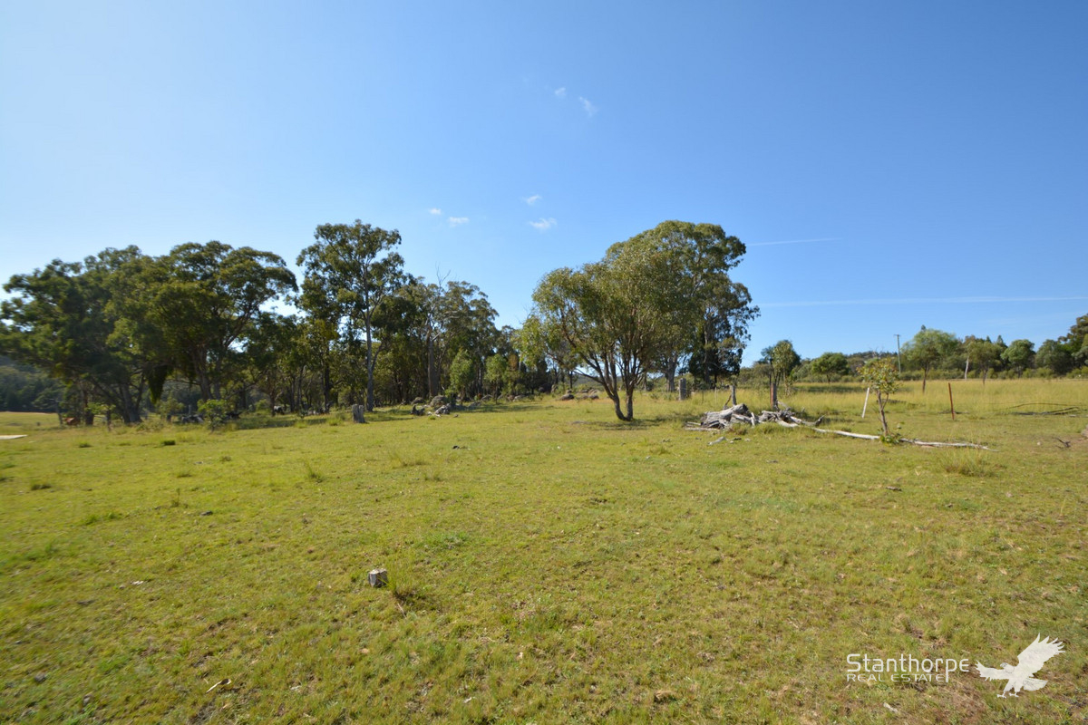 SEVERNLEA VIA STANTHORPE 34 BEAUTIFUL ACRES WITH SPRING FED STOCK DAM