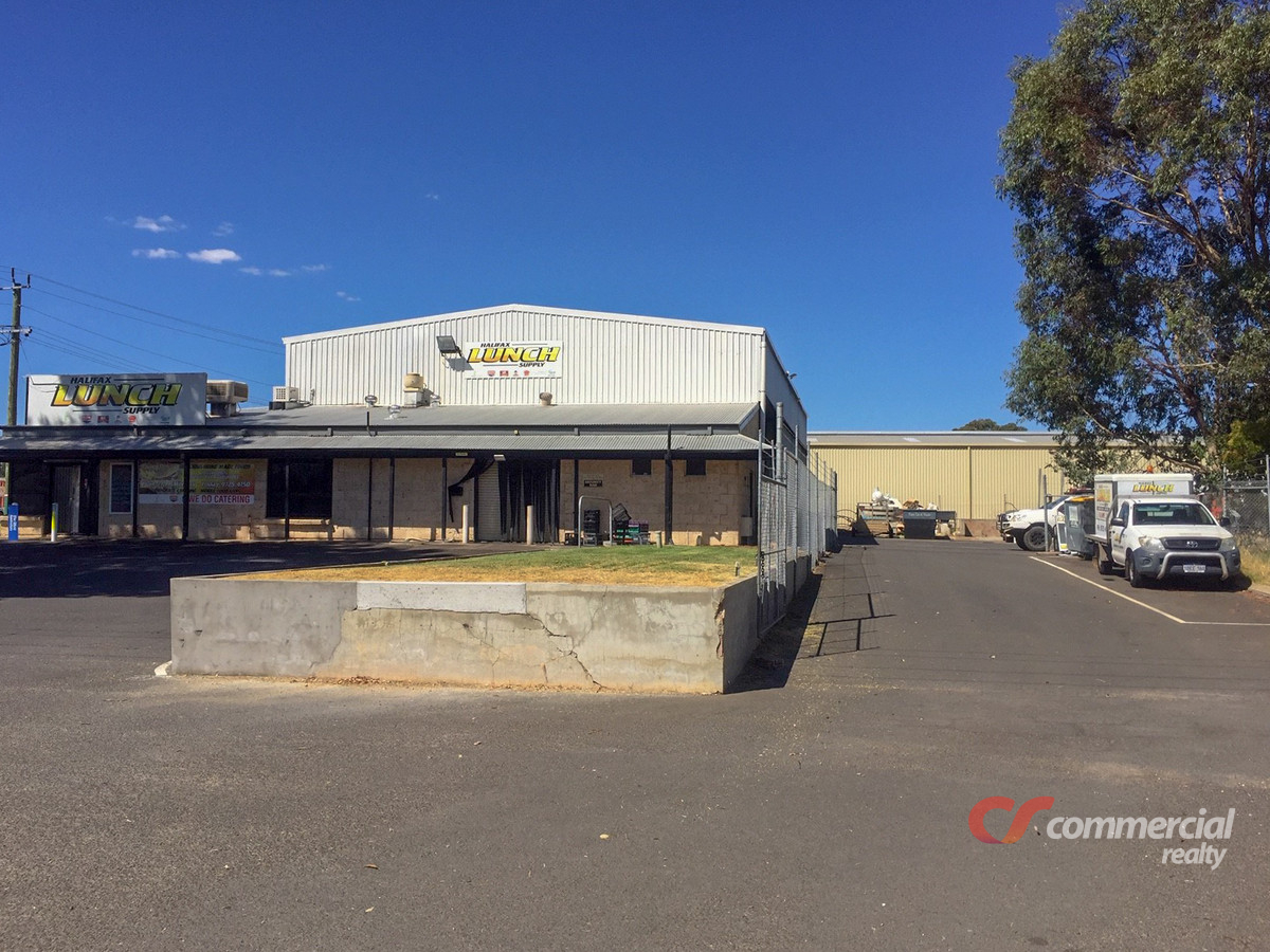  Located on the corner of Dodson Road, Davenport