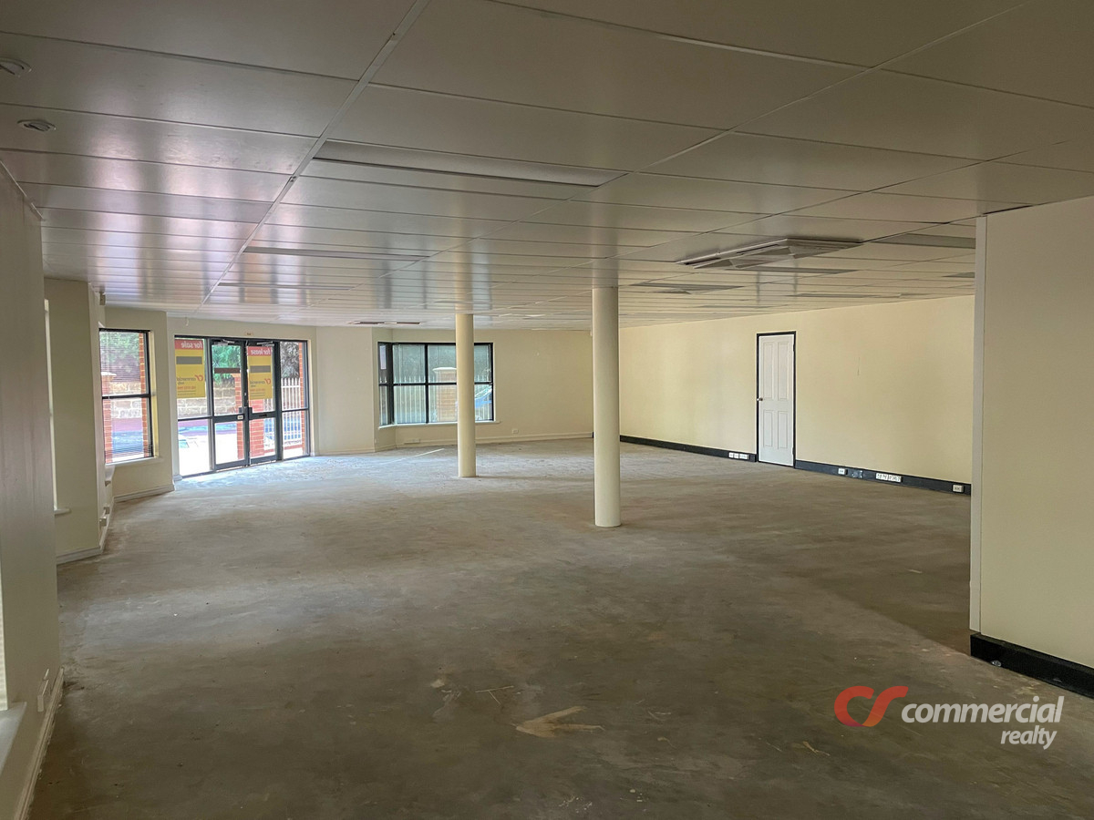  Marlston Hill..corner site..FOR SALE