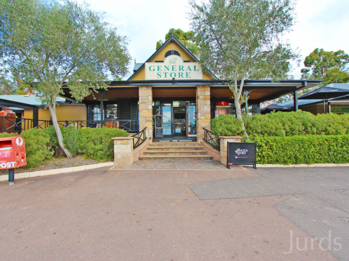 Pokolbin General Store (Business) Centre of Wine Country