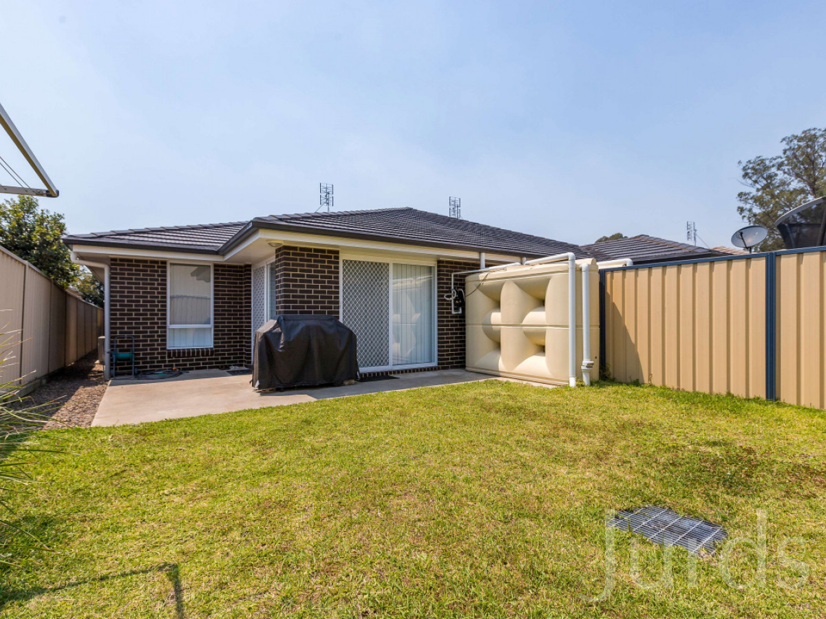 DECEPTIVELY LARGE DUPLEX