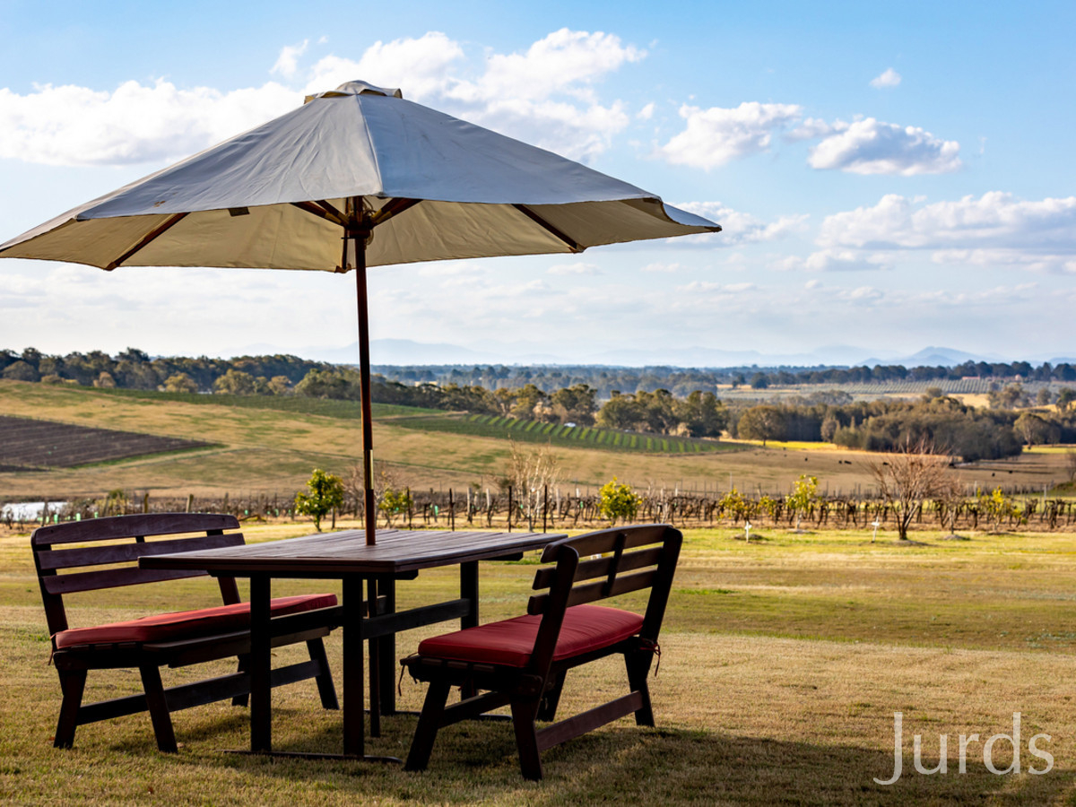 HUNTER VALLEY WINE ESTATE