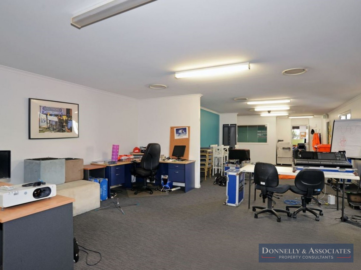 2,094m2 Freestanding Warehouse in Loganholme Donnelly & Associates