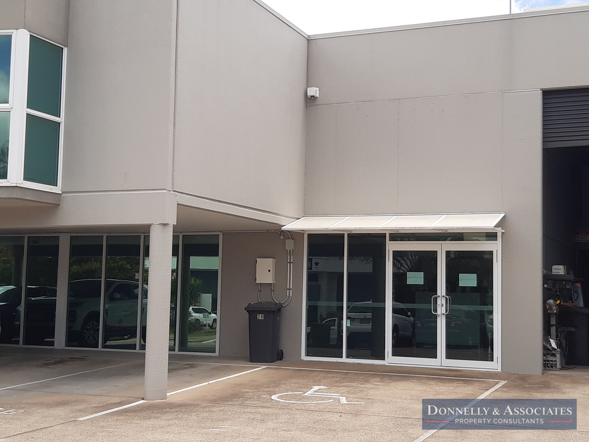 MANSFIELD WAREHOUSE / OFFICE IN MODERN COMPLEX Donnelly & Associates