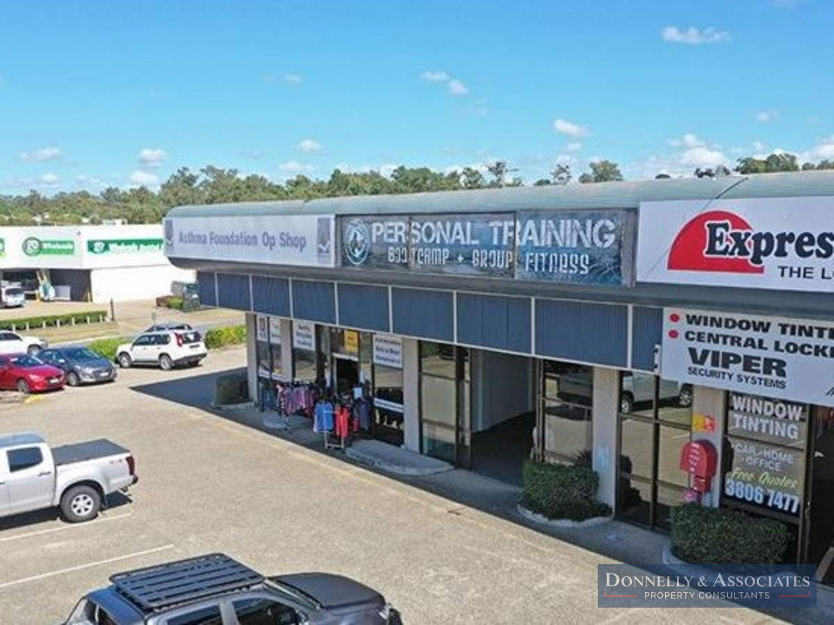 SHOWROOM/OFFICE/BULKY GOODS HILLCREST Donnelly & Associates Pty Ltd