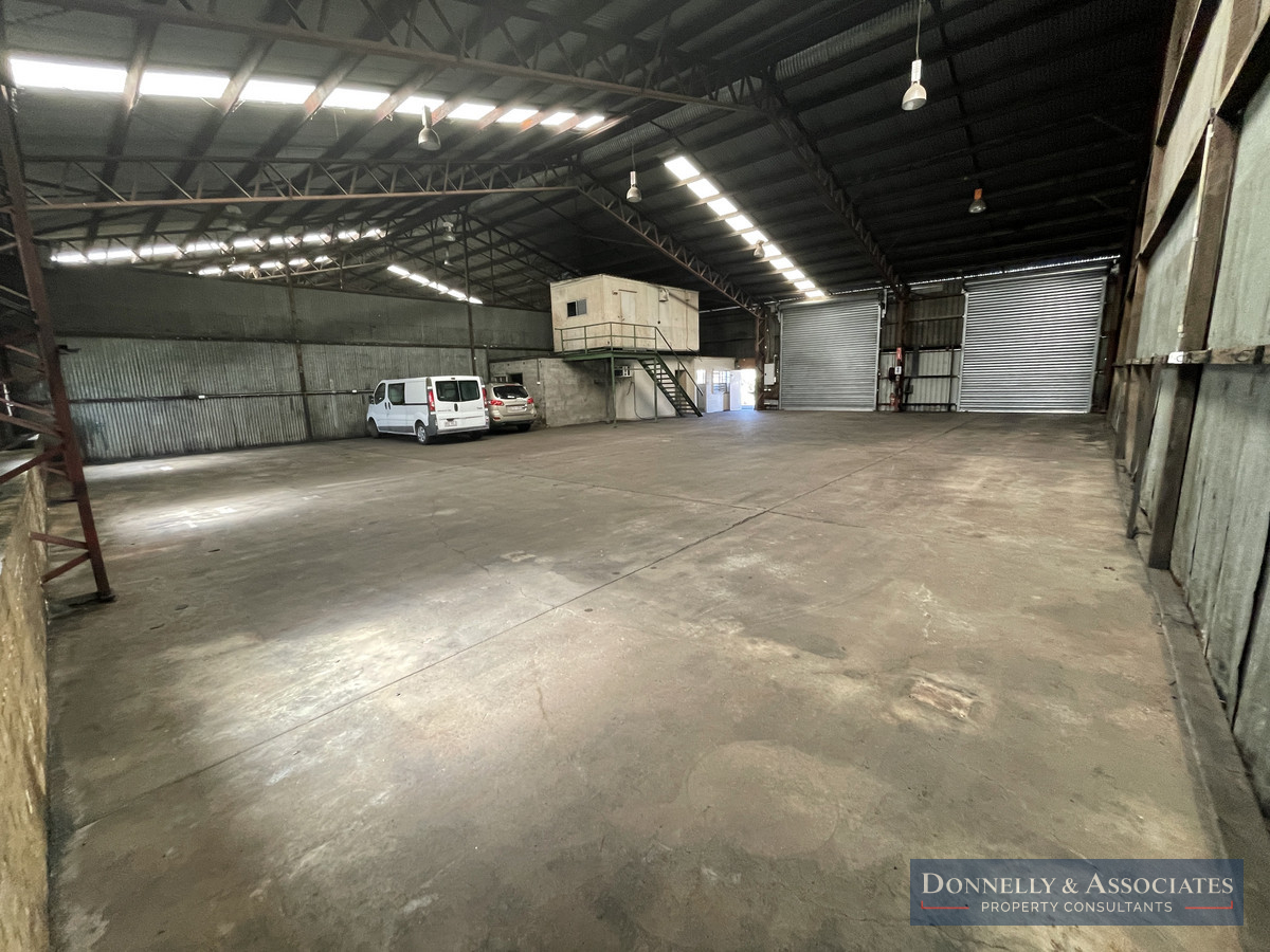 541m2 Office & Warehouse Unit Donnelly & Associates Pty Ltd
