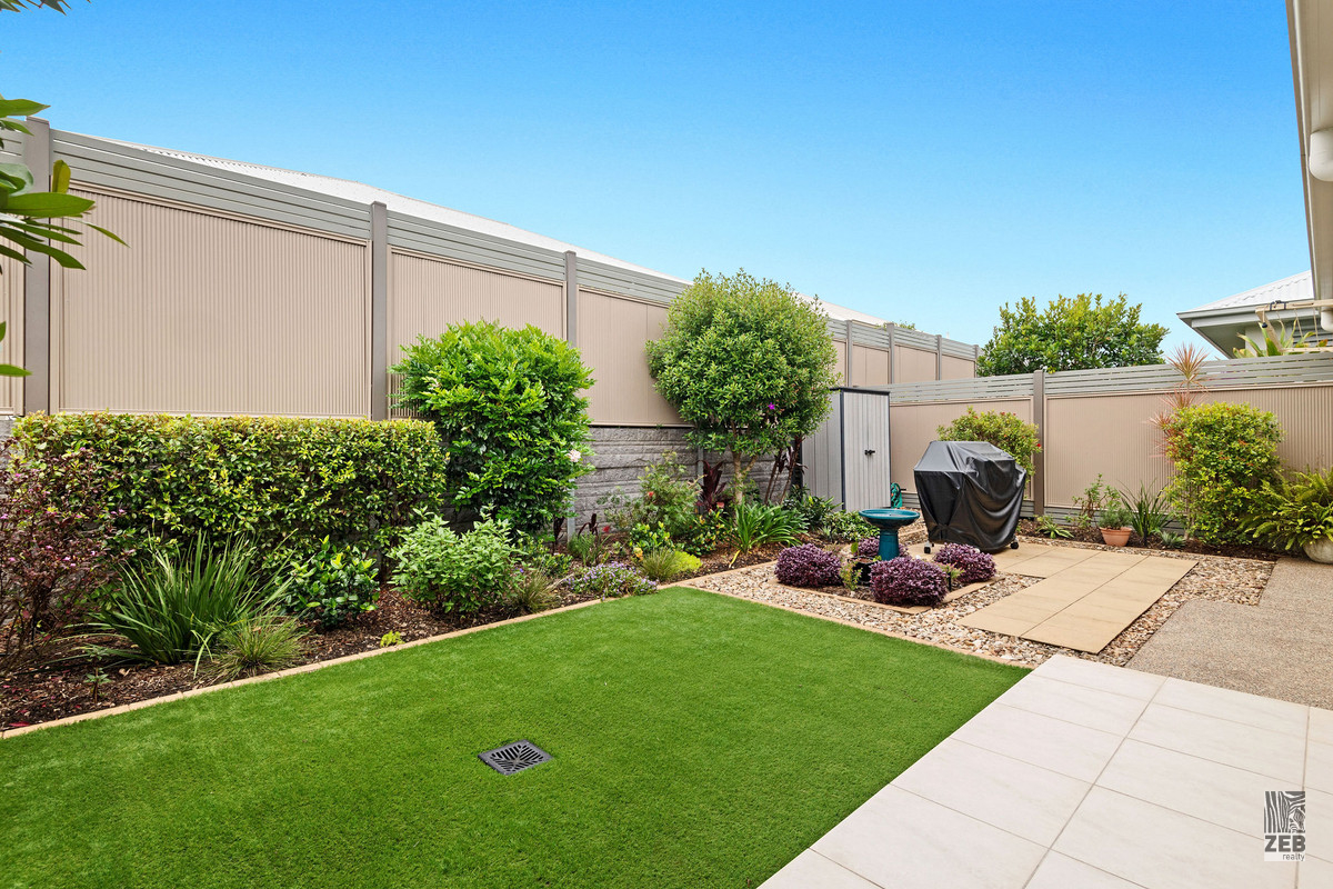 PRISTINE VILLA HALCYON LAKESIDE Zeb Realty Buderim Real Estate Agent