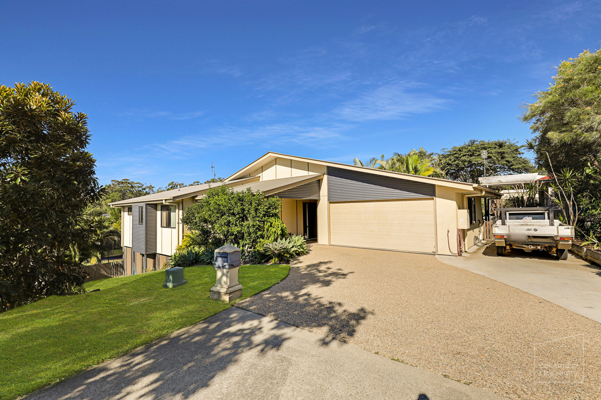 HIDDEN GEM IN LITTLE MOUNTAIN • Caloundra City Realty