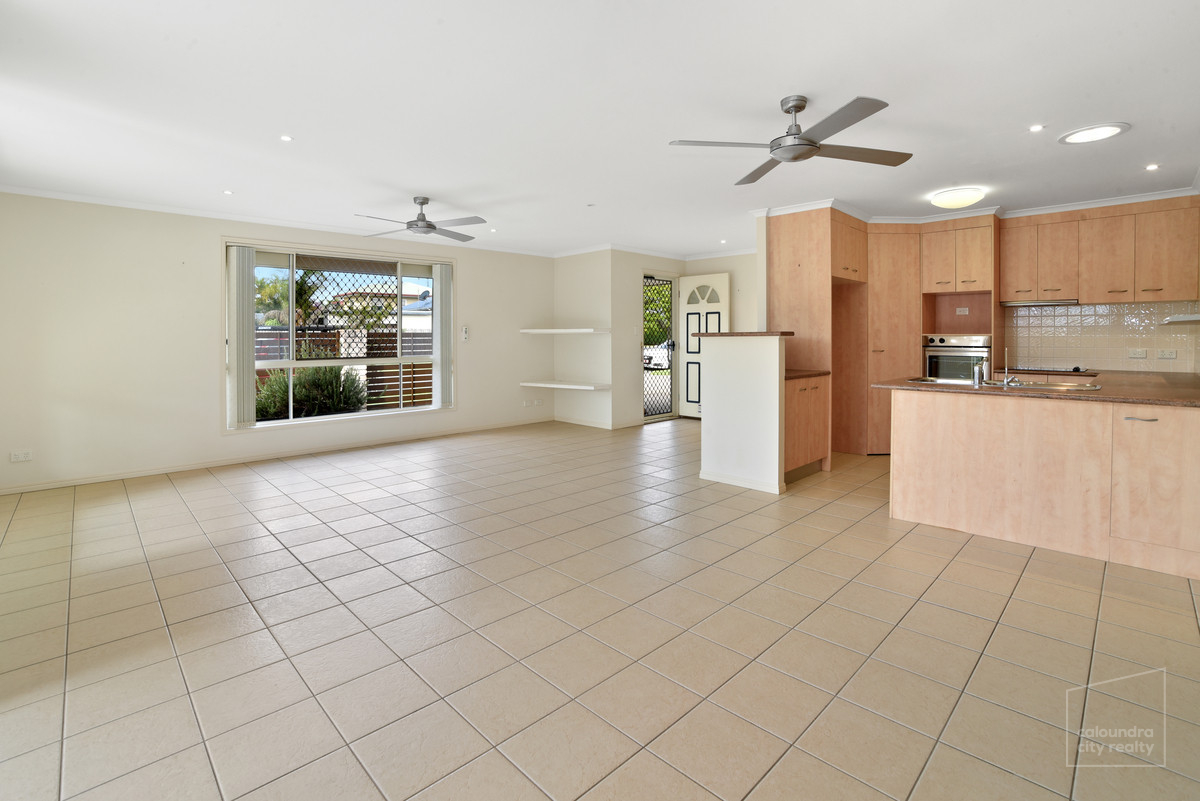 VERY NEAT LOWSET DUPLEX IN TOWN • Caloundra City Realty