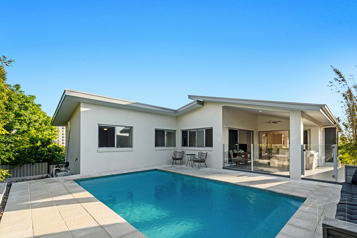 SPECTACULAR FAMILY HOME • Caloundra City Realty