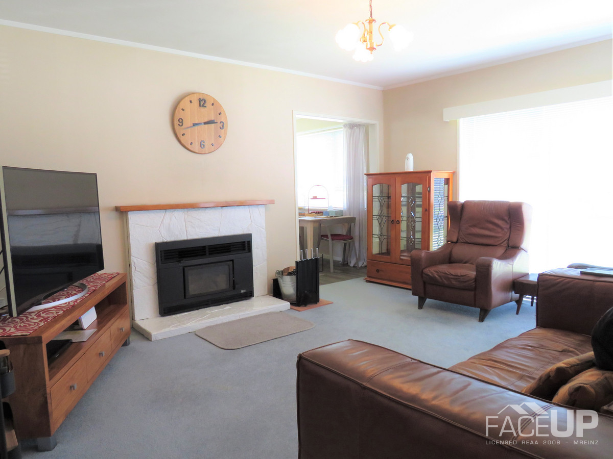  Te Atatu, 3 bedrooms, 580