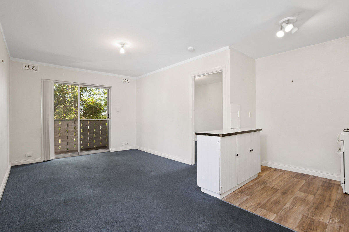 Claremont Cutie & Pet Friendly! Airey Real Estate