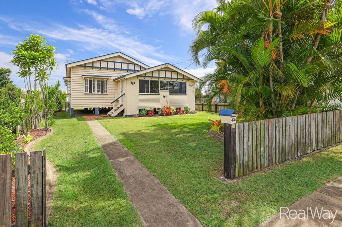  Beautiful Street Queenslander!