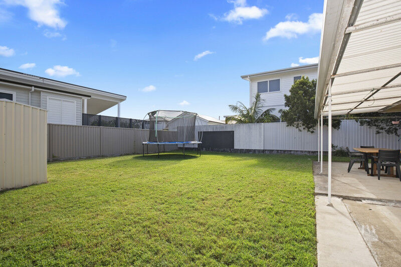 194 Cypress Terrace, Palm Beach Qld 4221