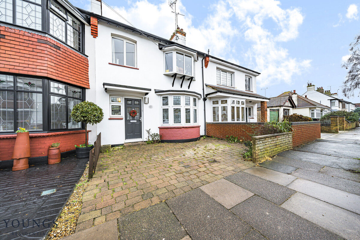Cheltenham Drive, Leigh-on-sea, SS9
