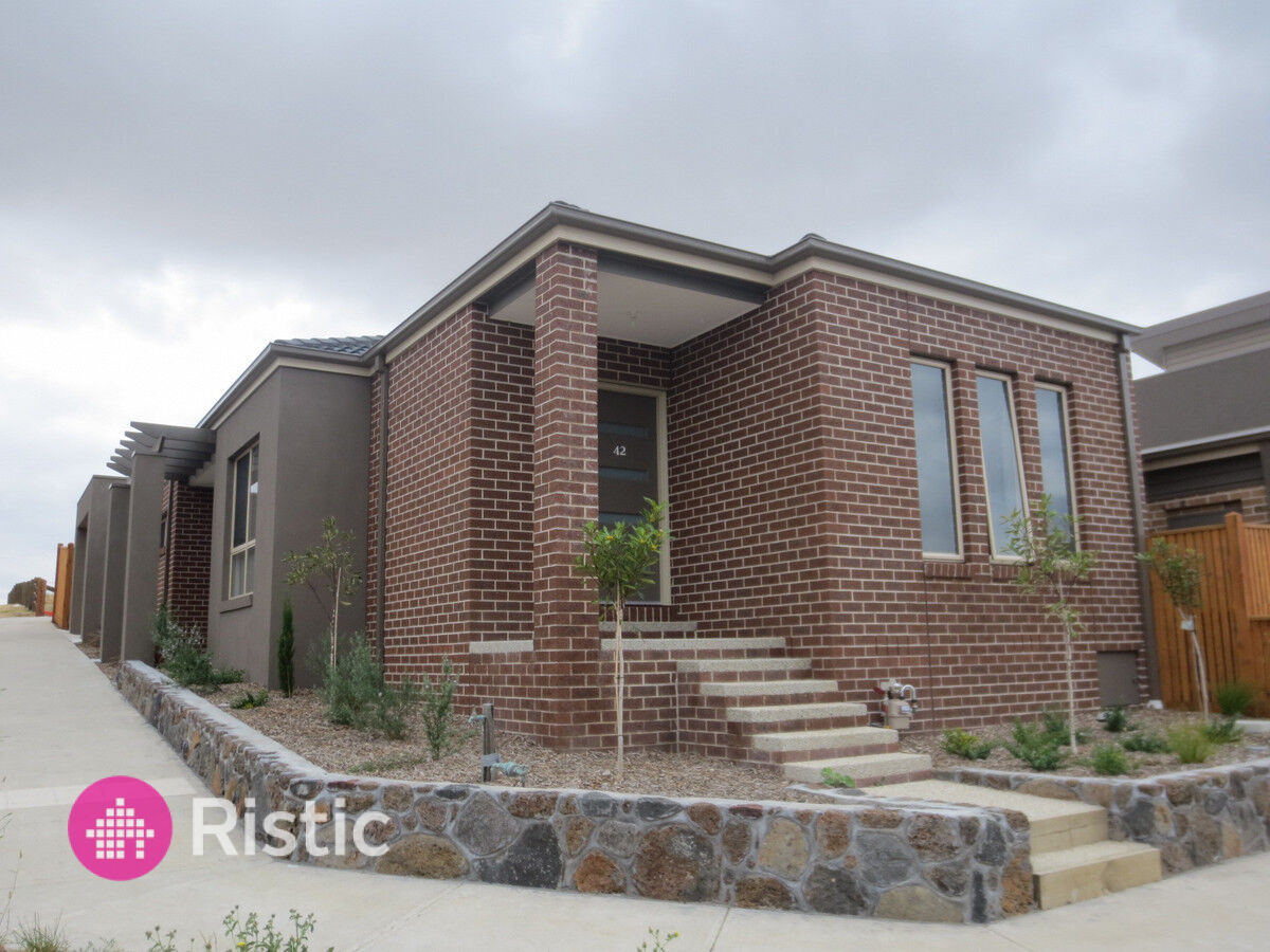 Lyndarum Living · Ristic Real Estate