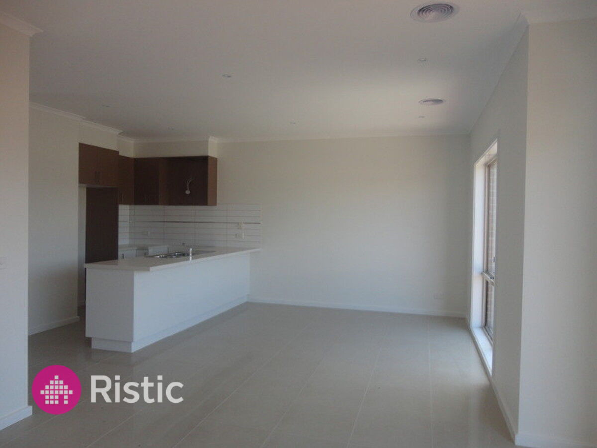 Open Plan Living, Double Storey Townhouse · Ristic Real Estate