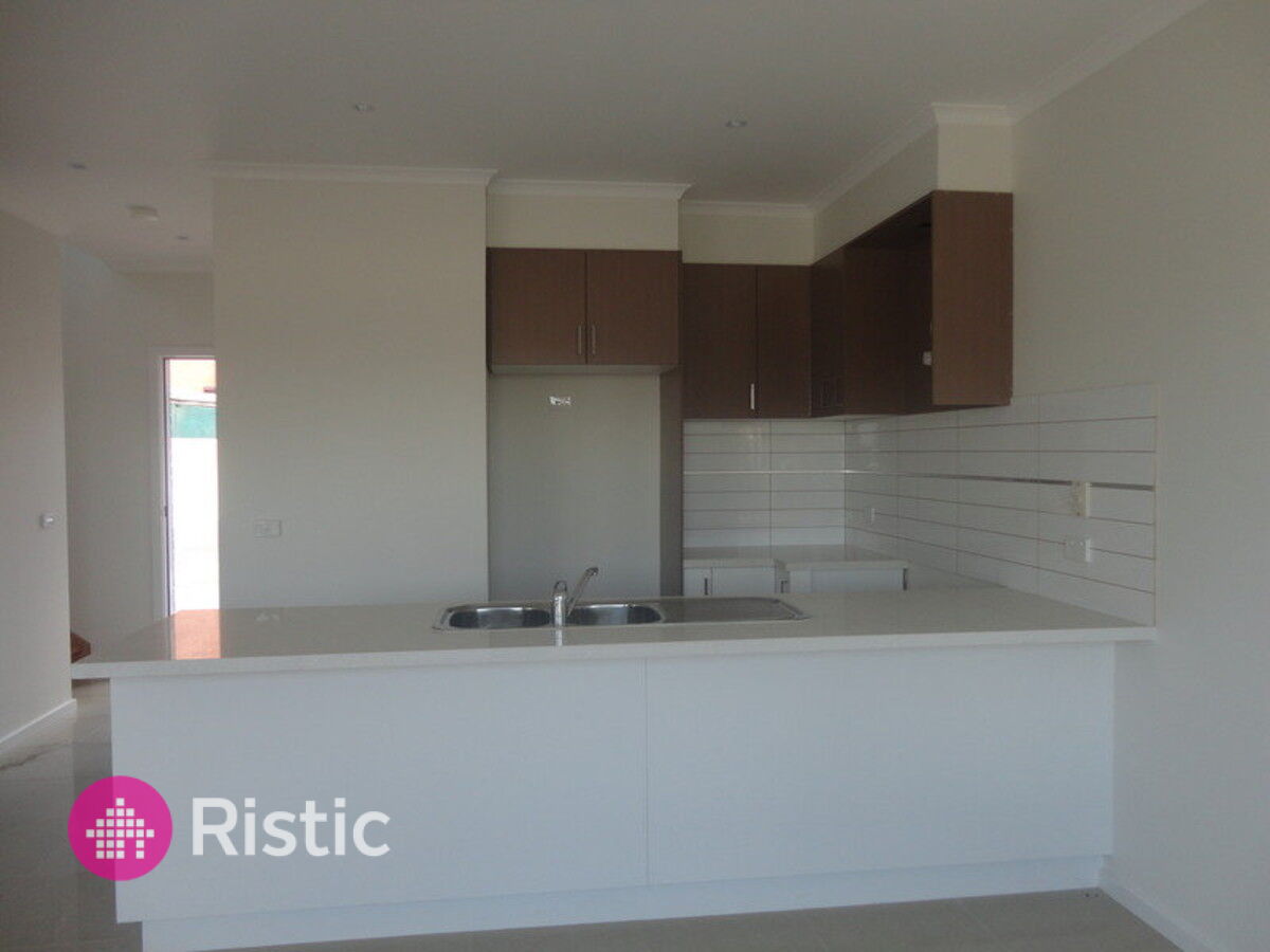 Open Plan Living, Double Storey Townhouse · Ristic Real Estate