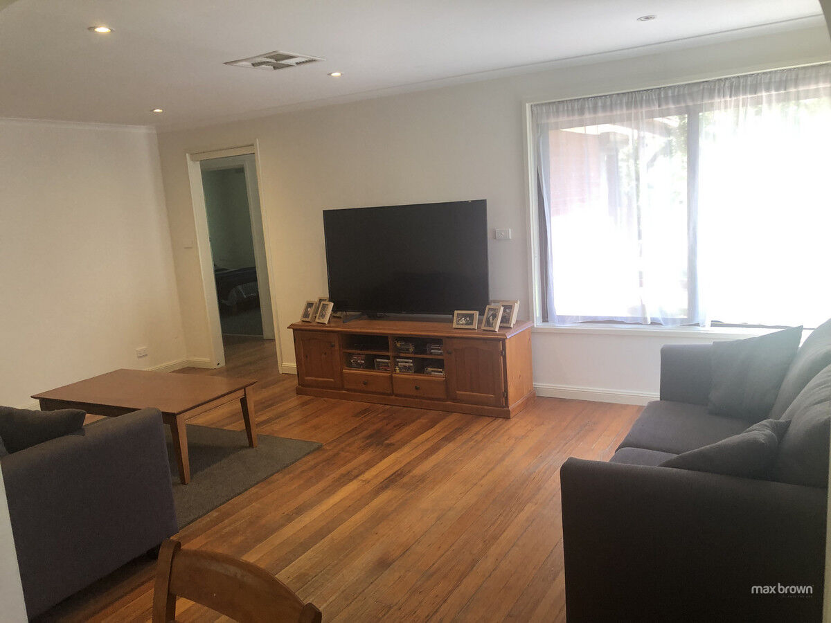 GOLDEN entry level Real Estate. Max Brown Real Estate Group