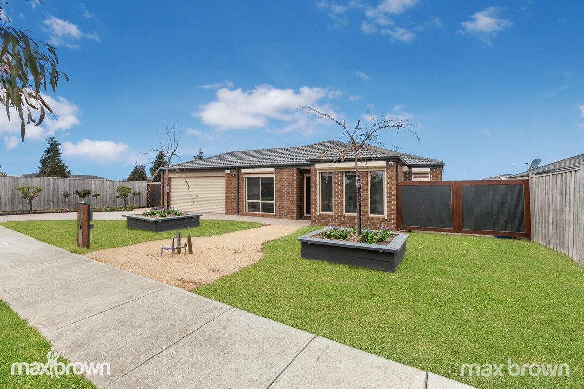 FEATURE PACKED HOME IN WALLARA WATERS ESTATE Max Brown Real Estate Group