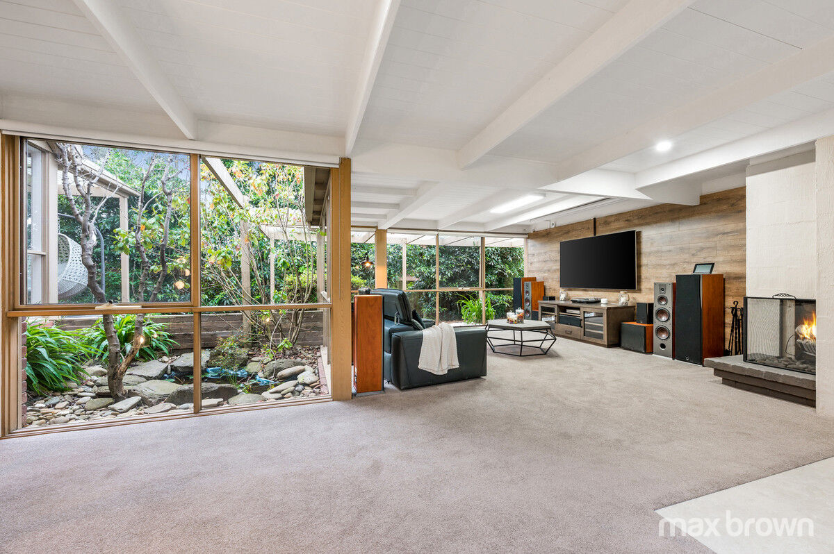 FASHAM JOHNSON STYLE HOME IN HEART OF MONTROSE Max Brown Real Estate