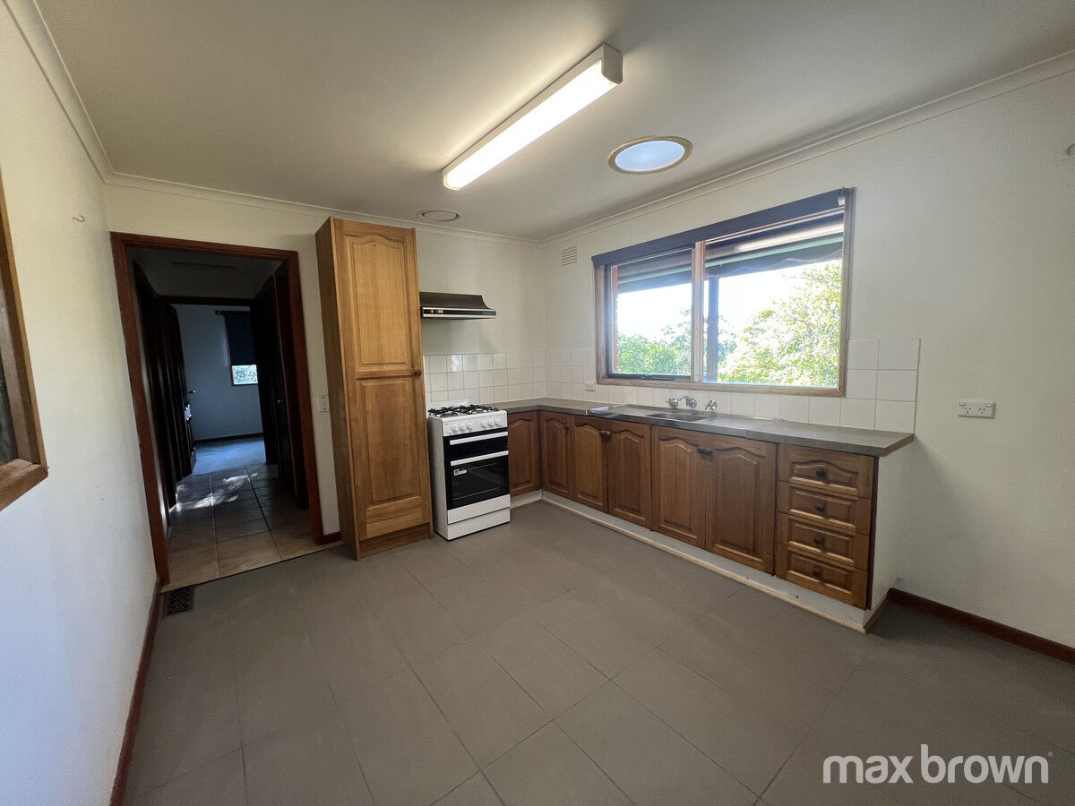 3 Bedroom Montrose Home Max Brown Real Estate Group