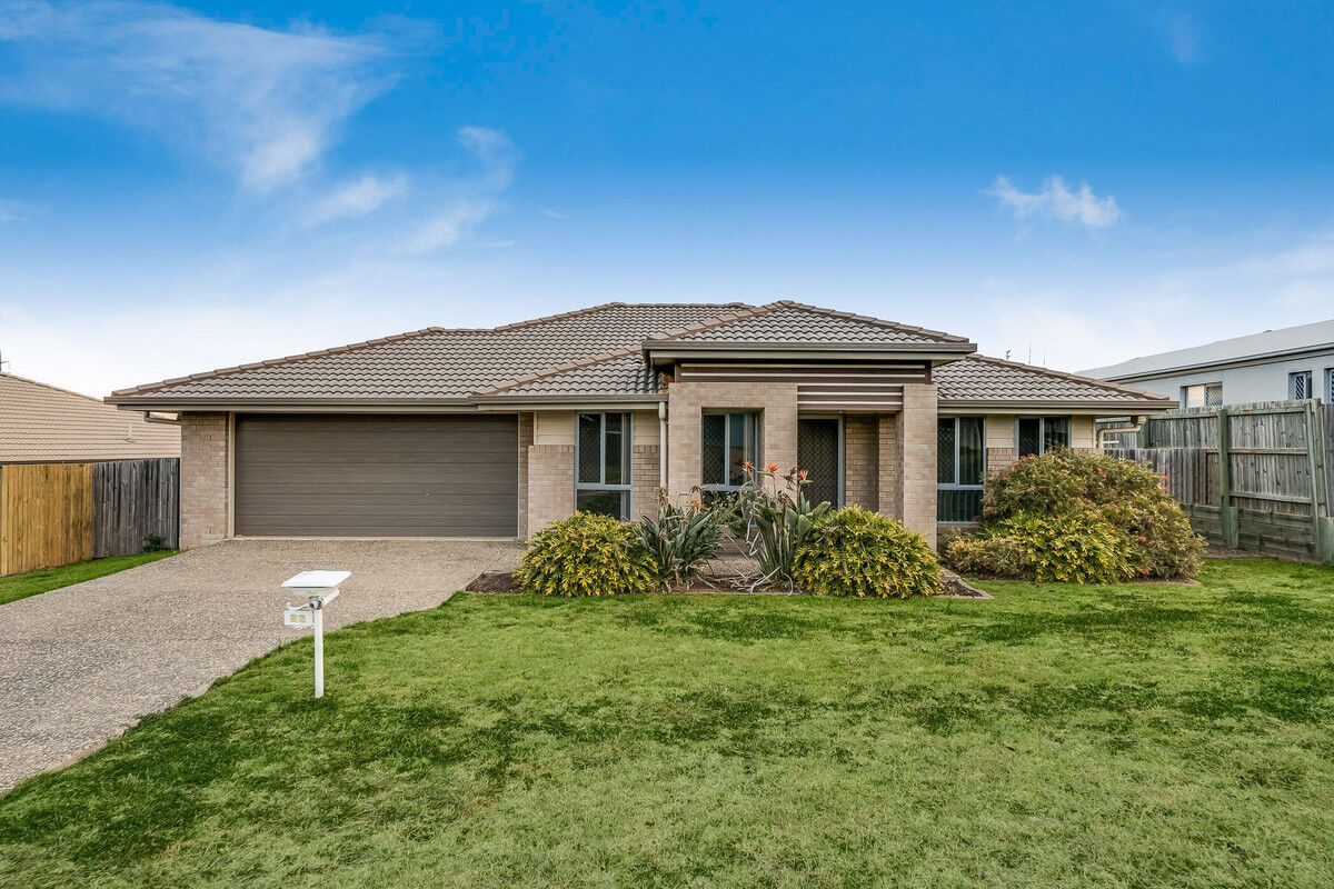 Modern Family Home In Kearneys Spring!, 470.00 p/w Rentals & Houses