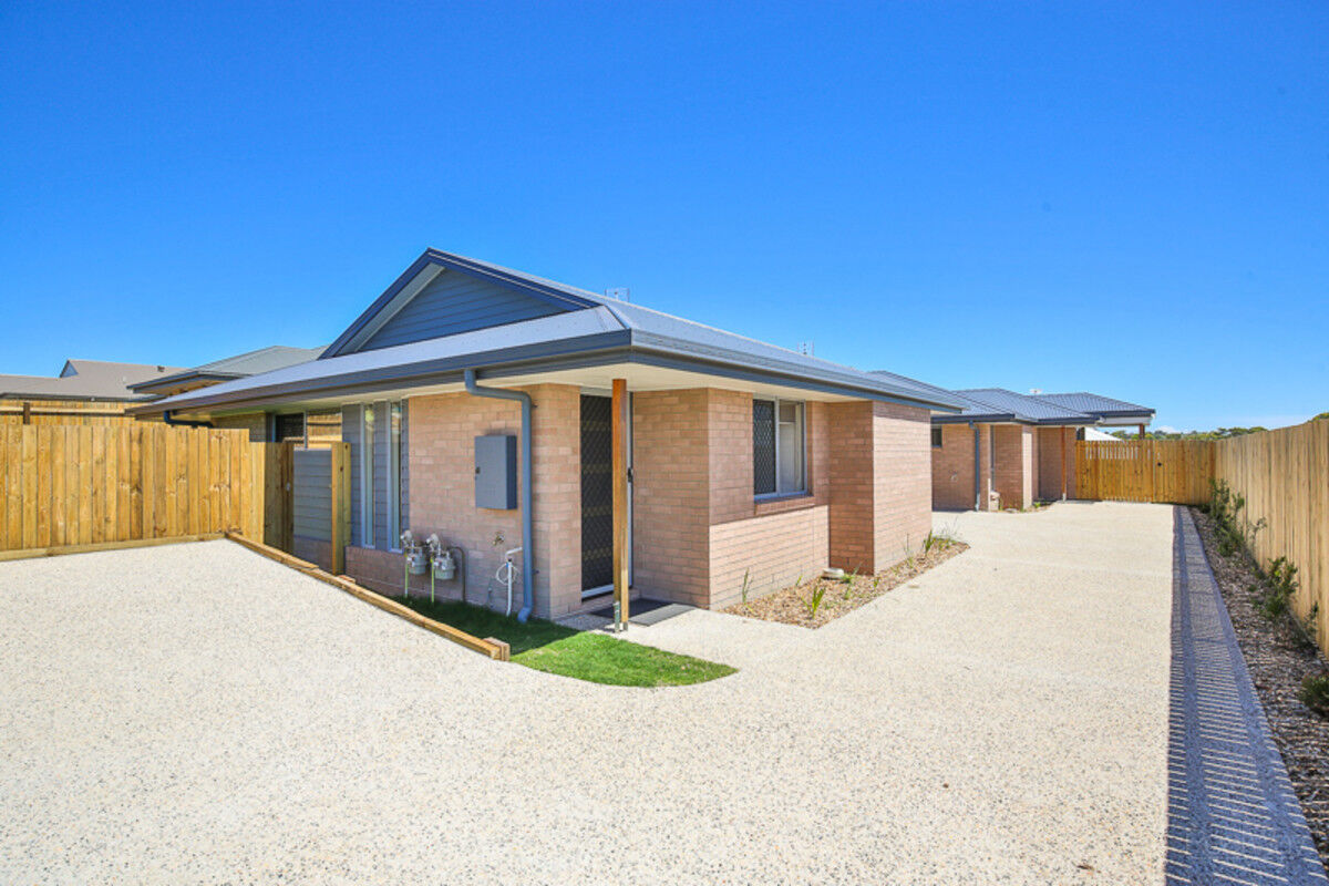 Spectacular Modern Unit In Glenvale!, $340.00 p/w - Rentals & Houses ...