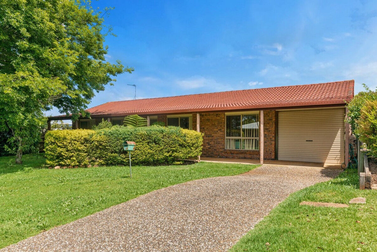 Three Bedroom Home In A Quiet Culdesac In Kearney Springs!, 460.00 p