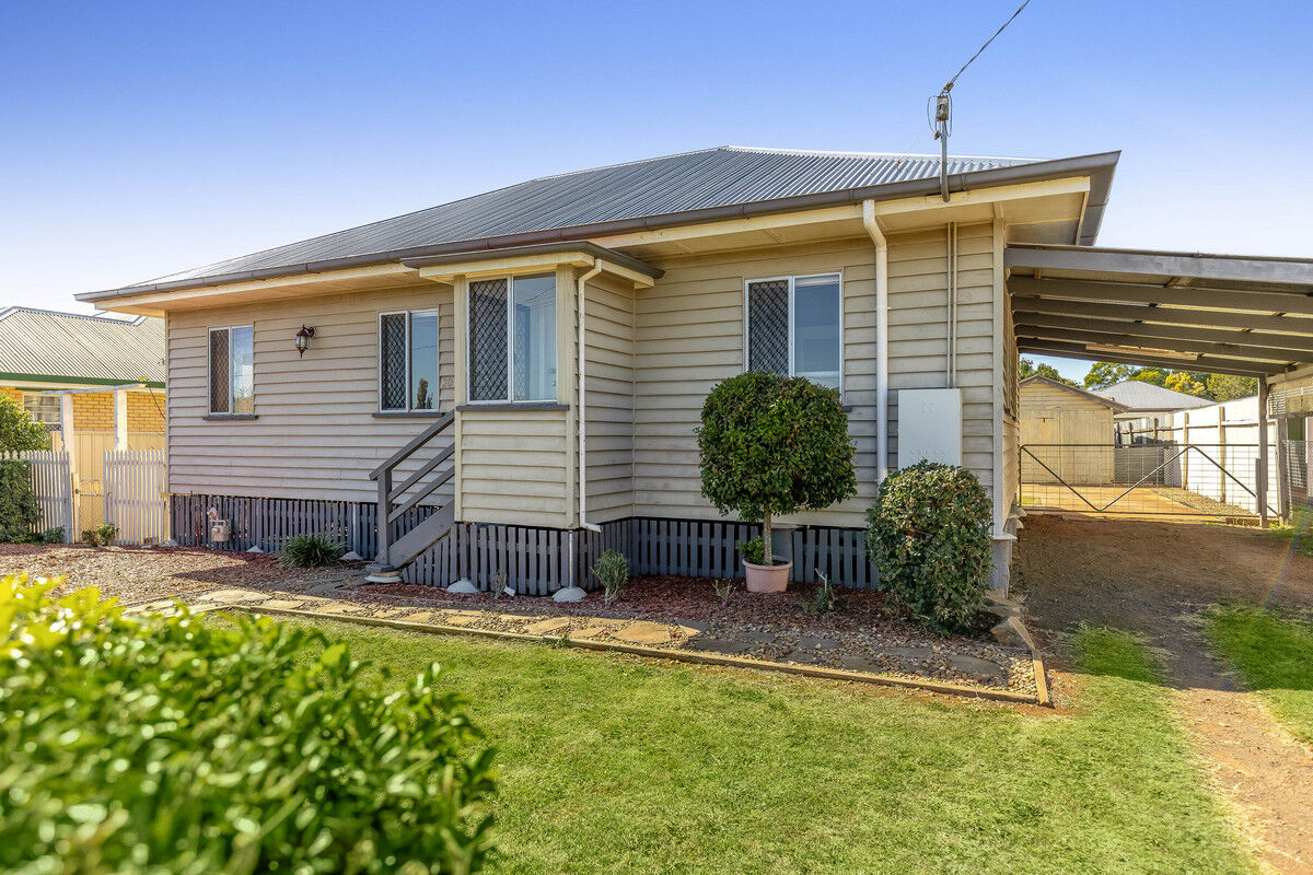 NEWTOWN GEM RealWay Toowoomba