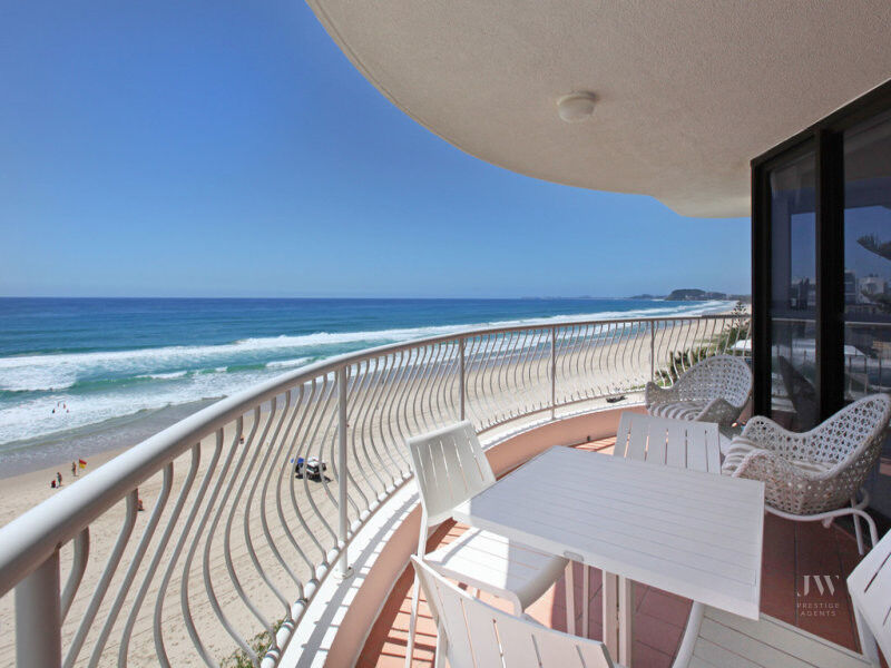 18 / 125 Albatross Avenue, Mermaid Beach Qld 4218