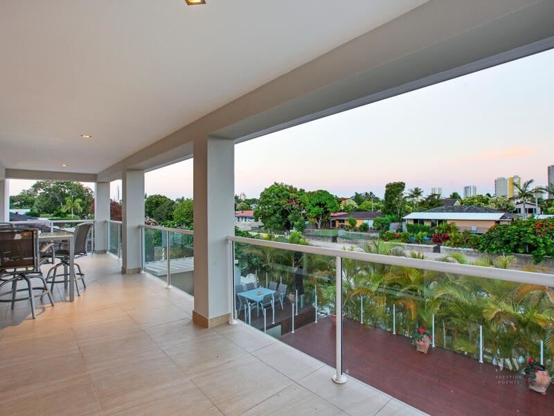 112 Rio Vista Boulevard, Broadbeach Waters Qld 4218