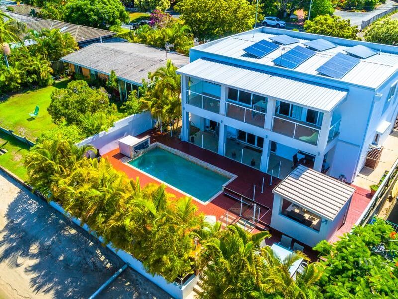 112 Rio Vista Boulevard, Broadbeach Waters Qld 4218